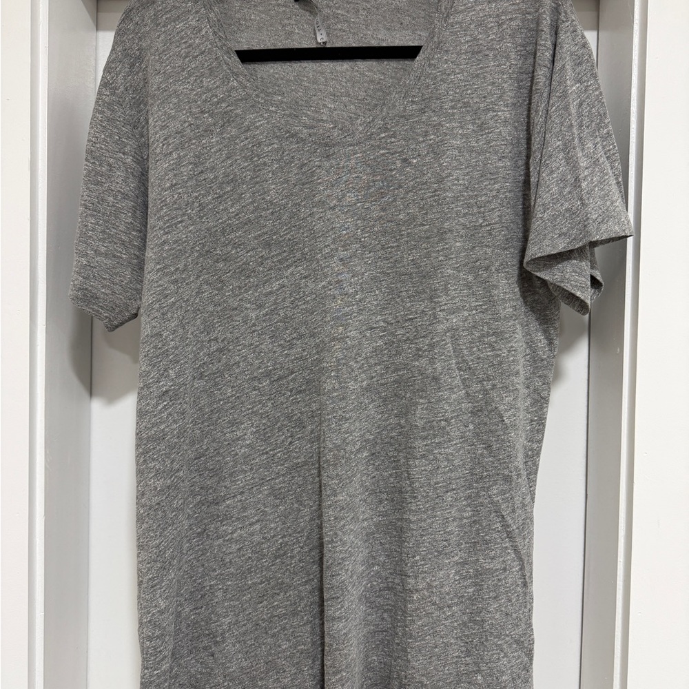 John Elliott Heather Gray Curve U-Neck Tee